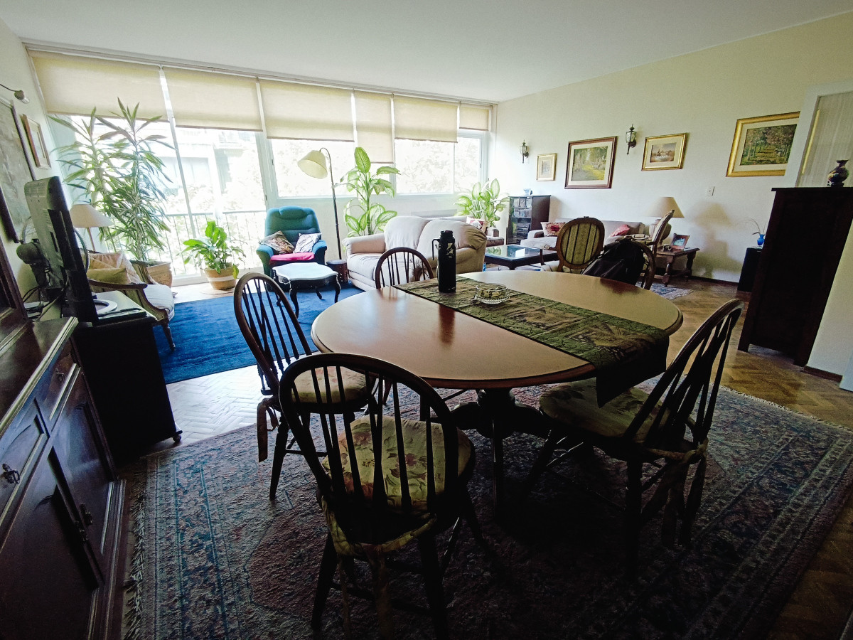VENTA APARTAMENTO FAMILIA GRANDE, UNIVERSIDADES, ENTRETENIMIENTOS, SERVICIOS !!