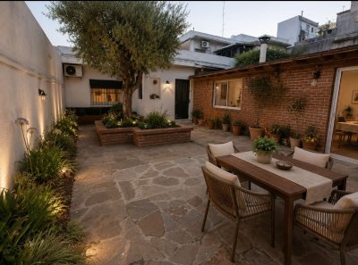 VENTA DE CASA FONDO GARAGE PADRON UNICO