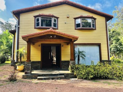 Terra Nostra - Casa grande ALQUILER anual
