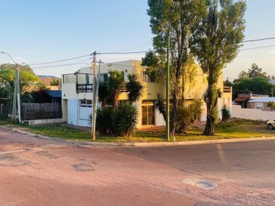 Local Comercial En Venta 157m2 Ubicado En Maldonado Sobre Lussich