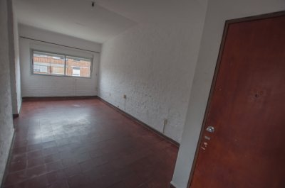 Alquiler en Complejo PC 8 - Apartamento de 3 Dormitorios Muy Luminoso