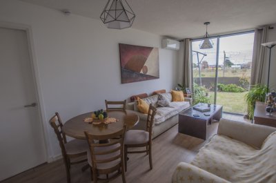 Apartamento Equipado en Maldonado - 2 Dormitorios y Gastos Comunes Bajos