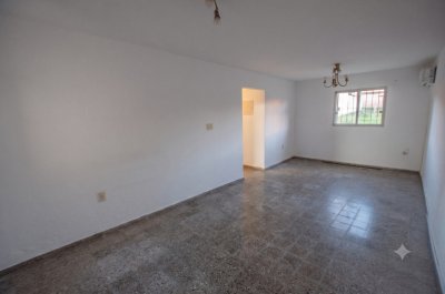 Alquiler en Complejo P26 - Apartamento en Planta Baja de 3 Dormitorios