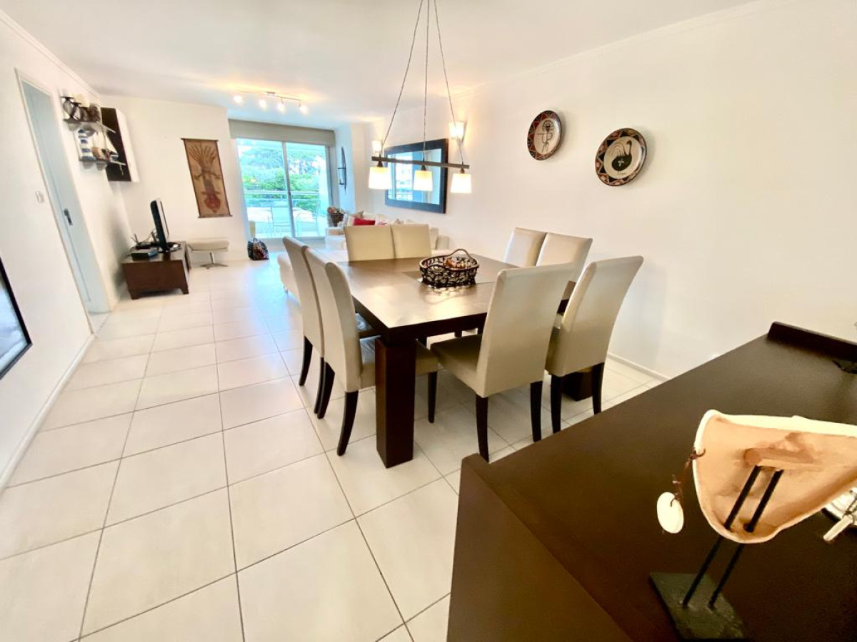 En Venta exclusivo apartamento en Forest Tower, Punta del Este