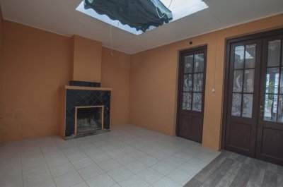 Venta Casa Con Renta - 345m2, Estufa A Leña, Cerca De Todo