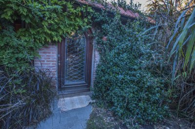 Oportunidad venta de casa en Minas, cinco dormitorios y tres baños