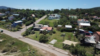Excelente terreno a la venta frente al mar