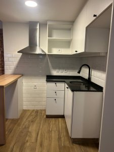ALQUILER APARTAMENTO DE DOS DORMITORIOS CON AZOTEA DE USO EXCLUSIVO EN BARRIO DE LOS JUDIOS 