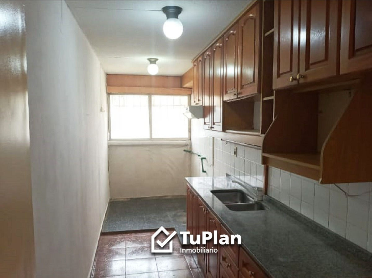 Apartamento En Venta!! 4 Dormitorios (ref.: 2/036)