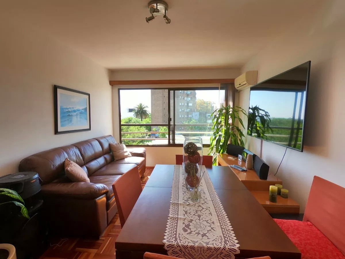 (Ref: 2.630) Se vende apartamento de 3 dormitorios en La Blanqueada