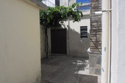 (Ref 4.174) Se alquila casa en el Cerro 