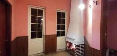 Alquilo apartamento tipo casa de 2 dormitorios en Reducto (Ref:2.295)