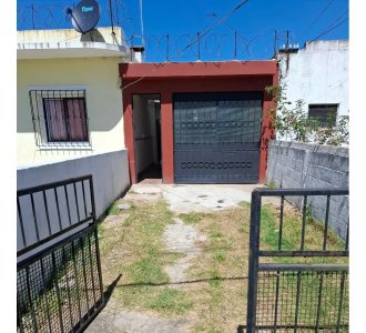 (Ref:4.109) Alquiler casa Punta de Rieles