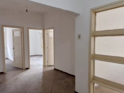 (Ref: 2.498) Se alquila casa en Ciudad Vieja
