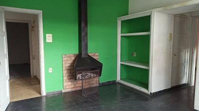 (Ref: 2.472) Se alquila hermosa casa en el Prado