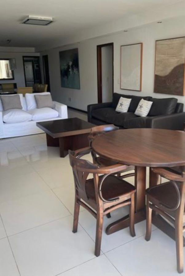 Venta apartamento 4 dormitorios Roosevelt