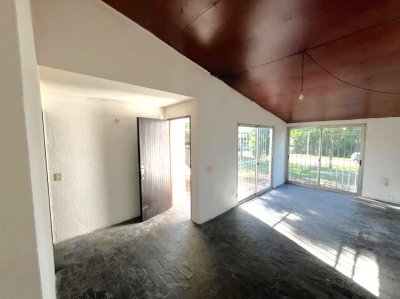 EN VENTA Casa ph en Pinares 1 Dormitorio 