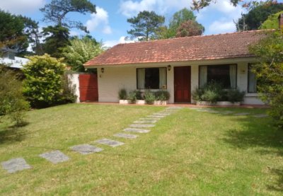 ALQUILER TEMPORADA - Casa en playa Brava, Rincón dle Indio a 300m del mar