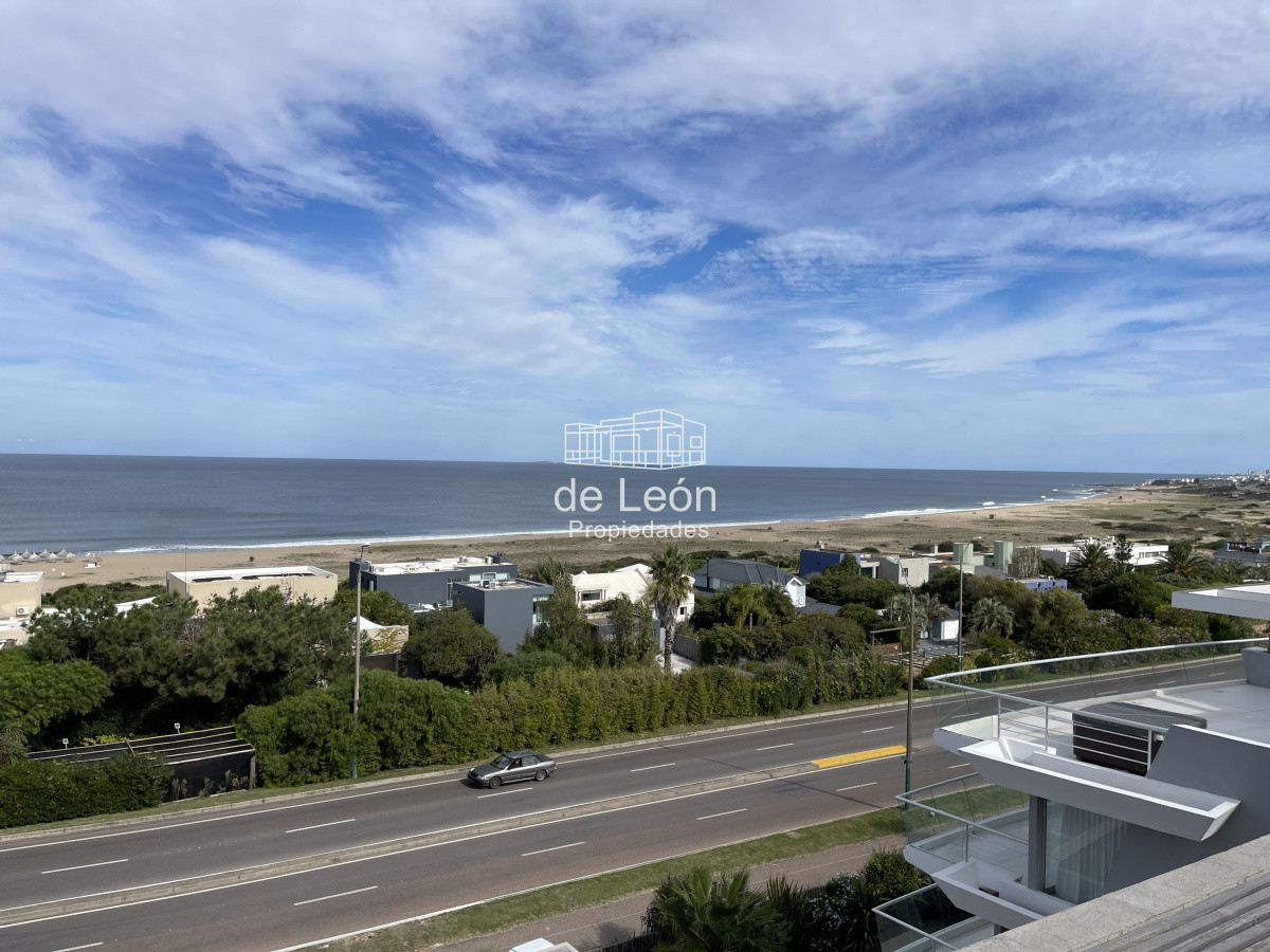 Bikini - GoPunta - Portal Inmobiliario de Punta del Este - Maldonado