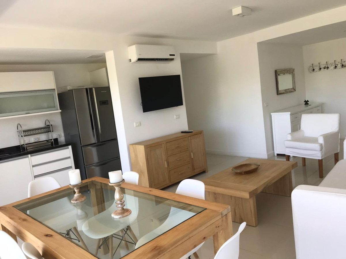 En Venta Departamento de 2 dormitorios en Bikini Beach, Manantiales