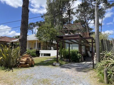 Alquiler de temporada casa de 3 dormitorios con piscina en Montoya, La Barra