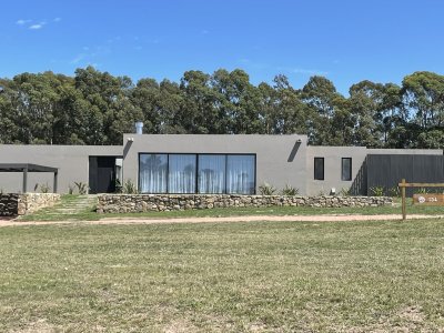 Casa en Pueblo Mío 4 dormitorios, piscina