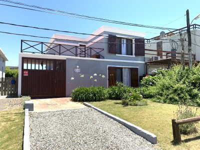 Casa en Manantiales 
