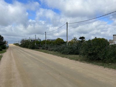 Lote en venta Balneario Buenos Aires, sobre calle 17