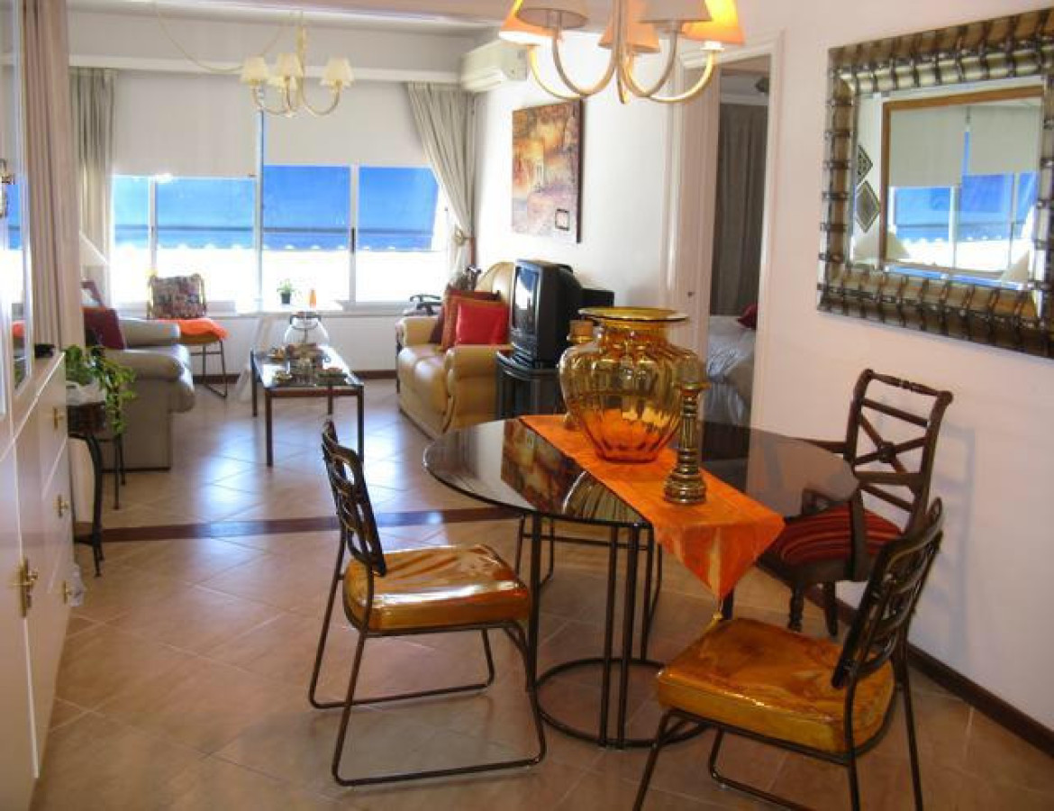 VENTA DE APARTAMENTO EN LA PENINSULA