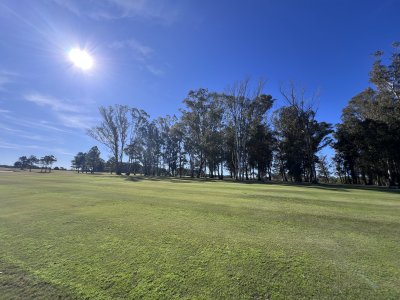Terreno en venta Pueblo mio, elevado y con laguna propia