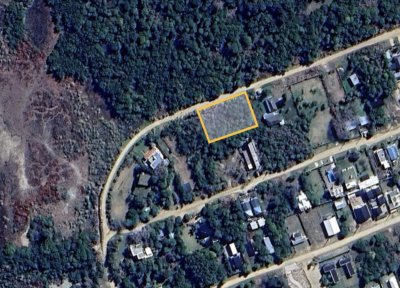 TERRENO EN VENTA EN LA JUANITA 1350m