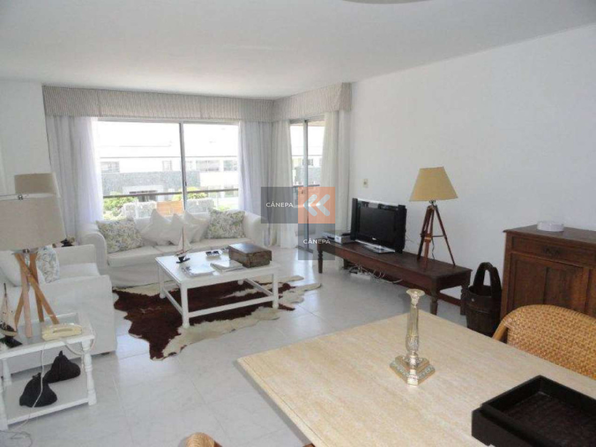 Montoya - GoPunta - Portal Inmobiliario de Punta del Este - Maldonado