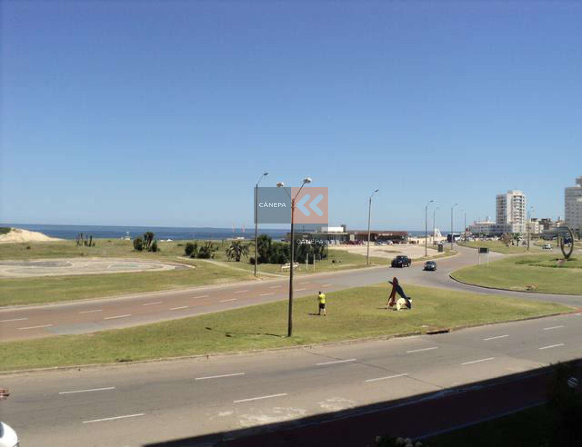 Brava - GoPunta - Portal Inmobiliario de Punta del Este - Maldonado