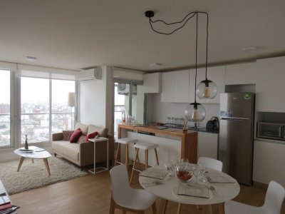 Excelente apartamento de 2 dormitorios en Palermo. Edificio estrellas del sur T25