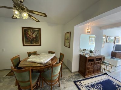 Apartamento en la esquina de Gorlero, especacular ubicación.
