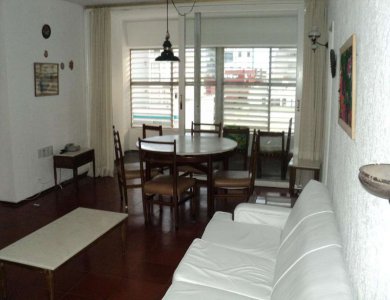 Comodo apartamento de 2 dormitorios ubicado en La Península.