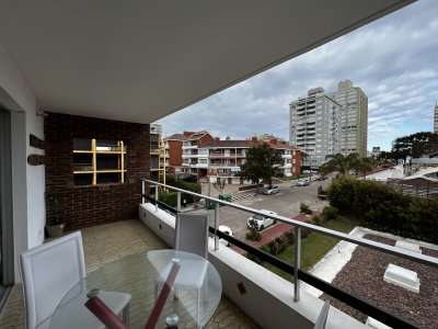 Muy lindo apartamento reciclado!