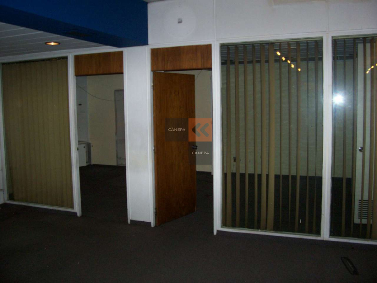 Centro Montevideo - GoPunta - Portal Inmobiliario de Punta del Este - Maldonado