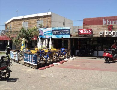 Local comercial con excelente ubicación