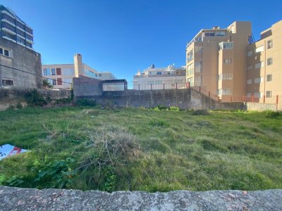 Terreno para construccion de edificio en la Península