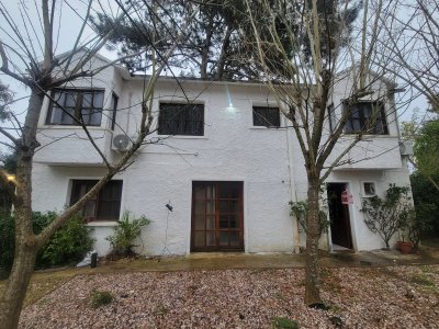 Casa en Alquiler Anual, Jardines de Córdoba