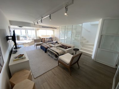 Exclusivo apartamento en Roosevelt, a 700 metros del mar