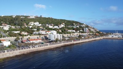 Apartamento en venta en Piriápolis  Edificio Armen, vista al mar y atardeceres únicos