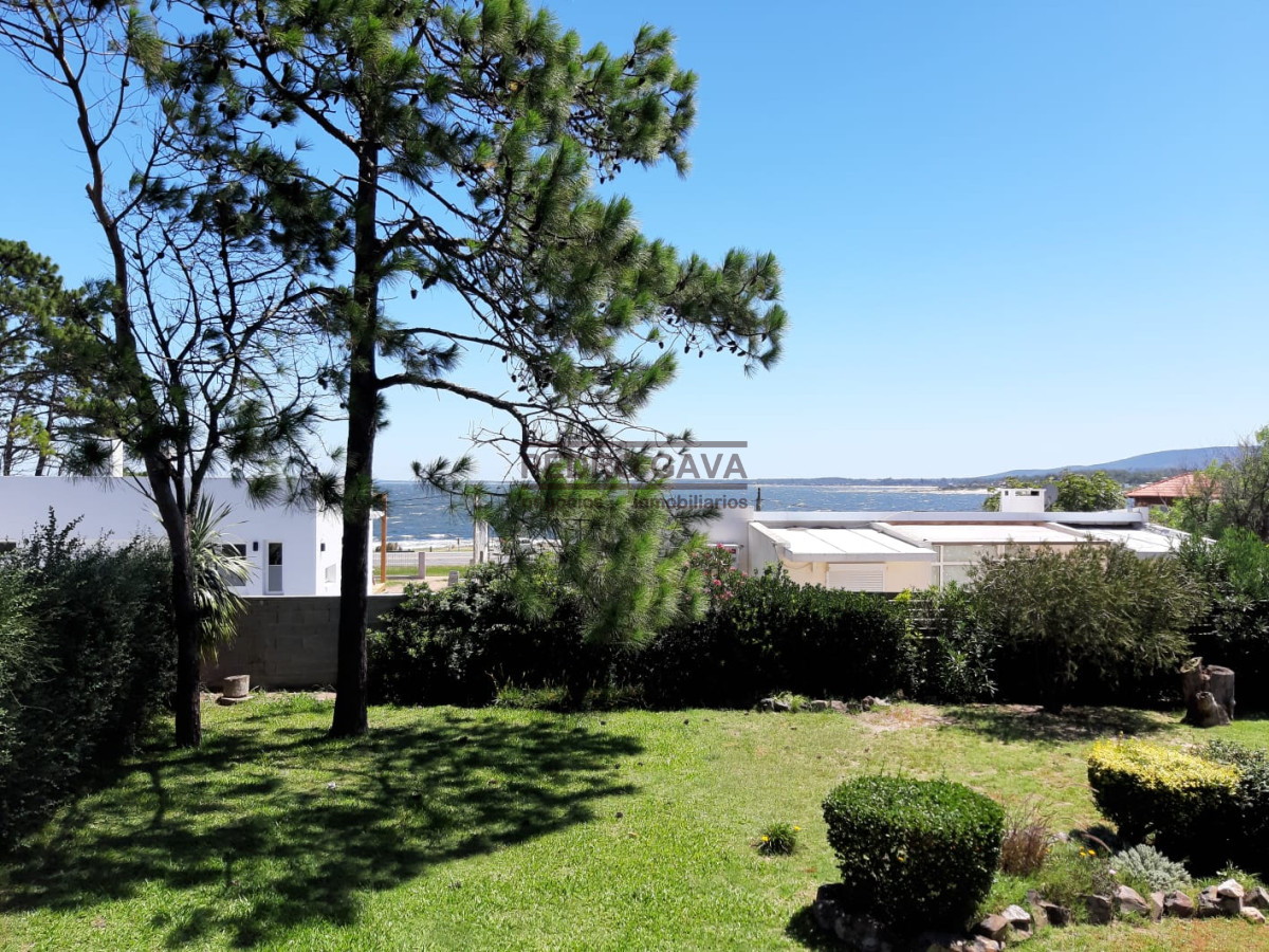 Playa Grande - GoPunta - Portal Inmobiliario de Punta del Este - Maldonado