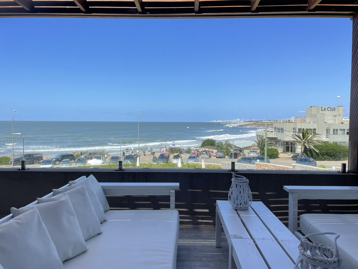 ESPECTACULAR APARTAMENTO EN VENTA FRENTE A LA POSTA DEL CANGREJO