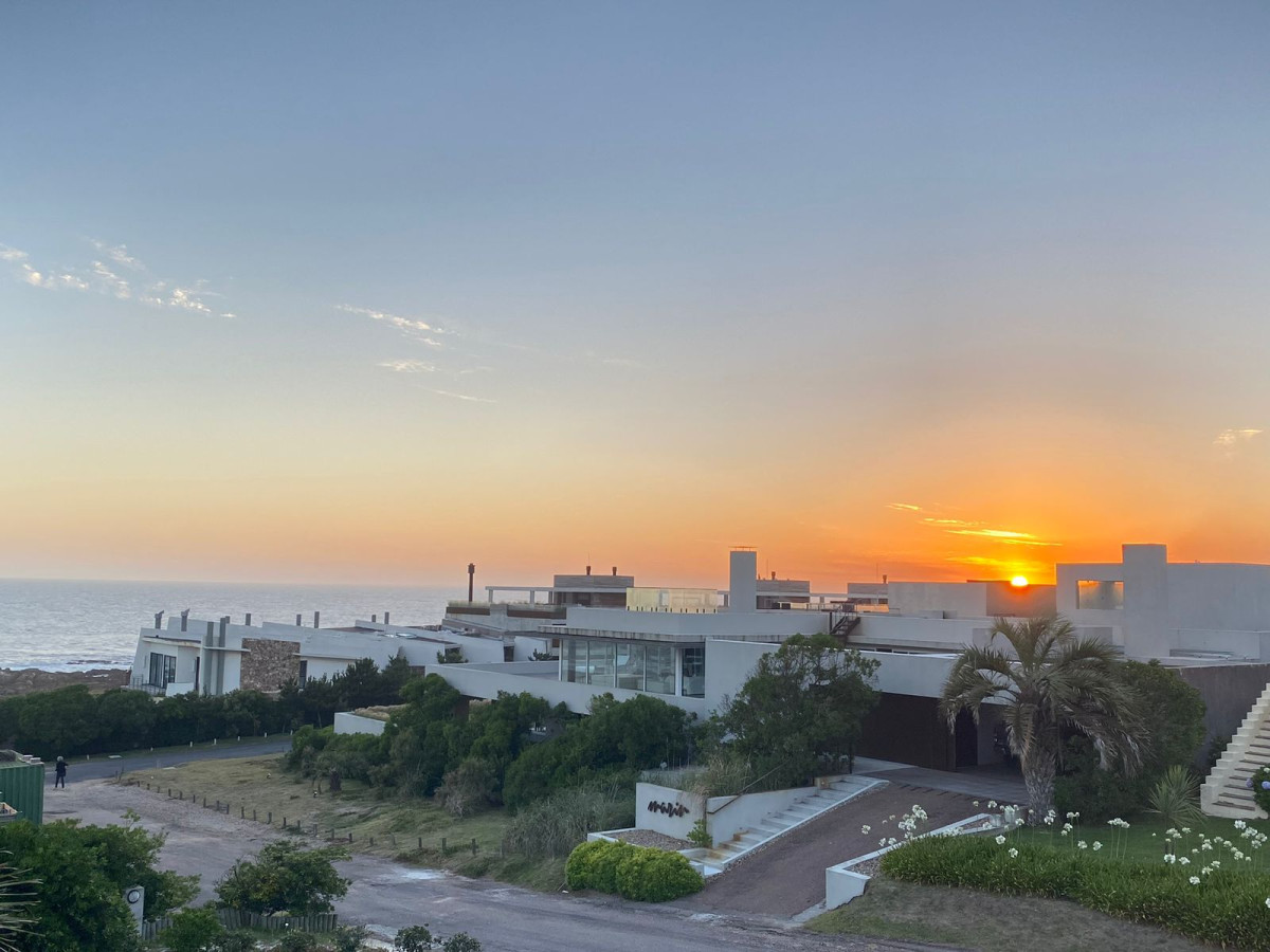 APARTAMENTO EN VENTA A PASOS DE PLAYA MONTOYA 3 DORMITORIOS
