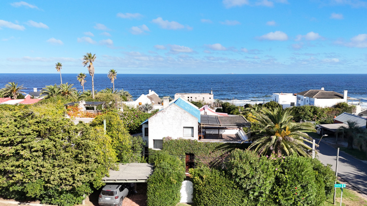 Casa Azul La Barra 