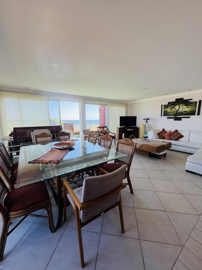 Venta de Penthouse Duplex Primera Linea  Mansa