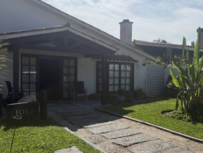 Casa en alquiler de 6 dormitorios Punta del Este