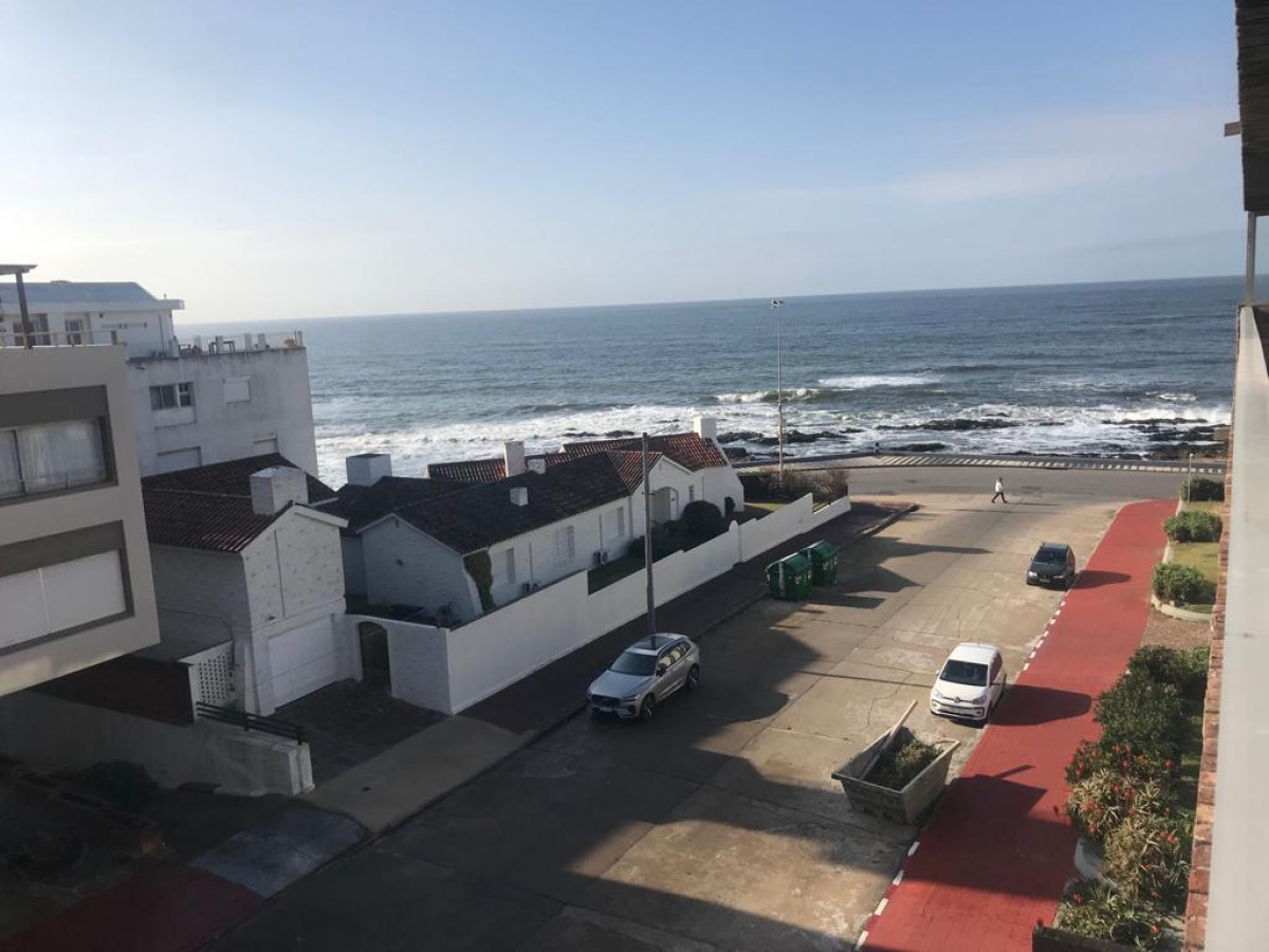 VENTA EXCELENTE PENTHOUSE EN LA PENINSULA